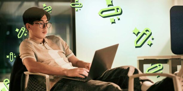 A person on his laptop using AI